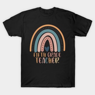 Boho Rainbow Fifth Grade Teacher Kinder Back to School T-Shirt